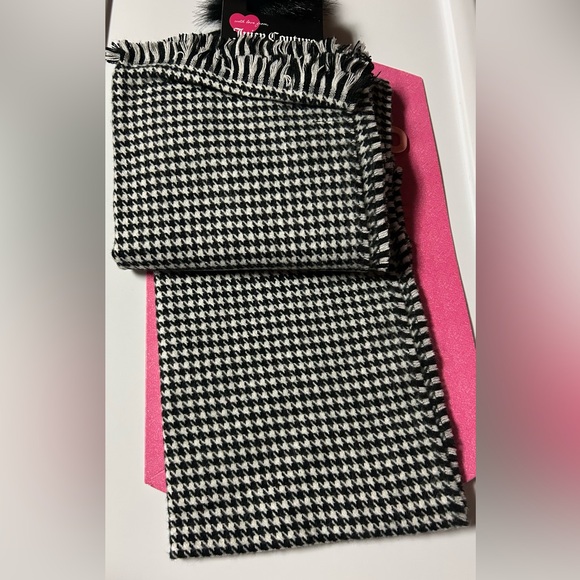 Juicy Couture Beanie and Scarf Set Black White Houndstooth Includes Gift Box NEW - Picture 3 of 4